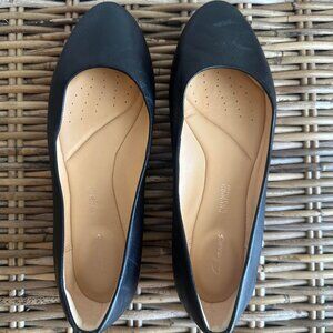 (Size 6) Clarks Grace Piper ballet flats